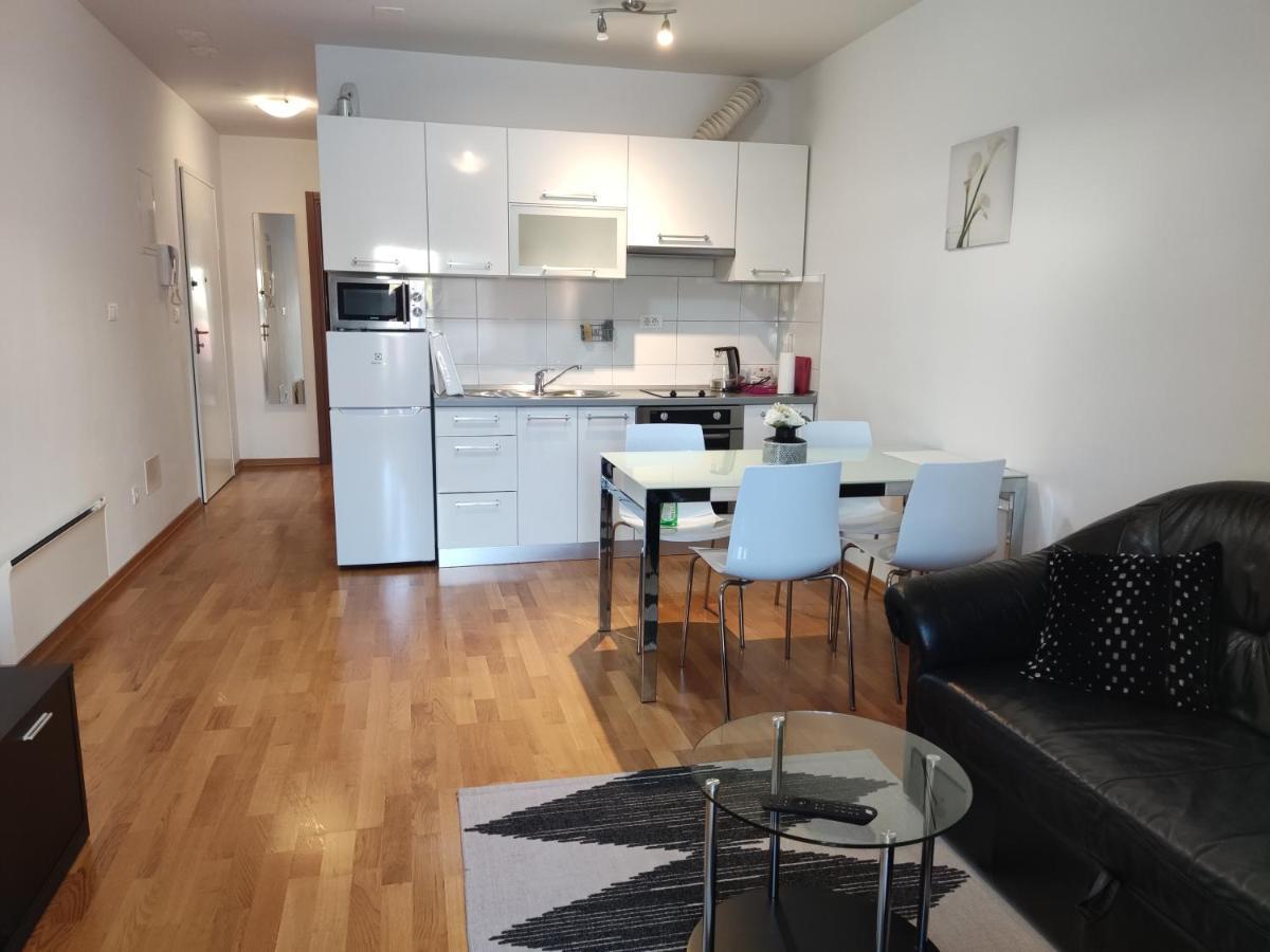 Apartment Josip สปลิท ภายนอก รูปภาพ